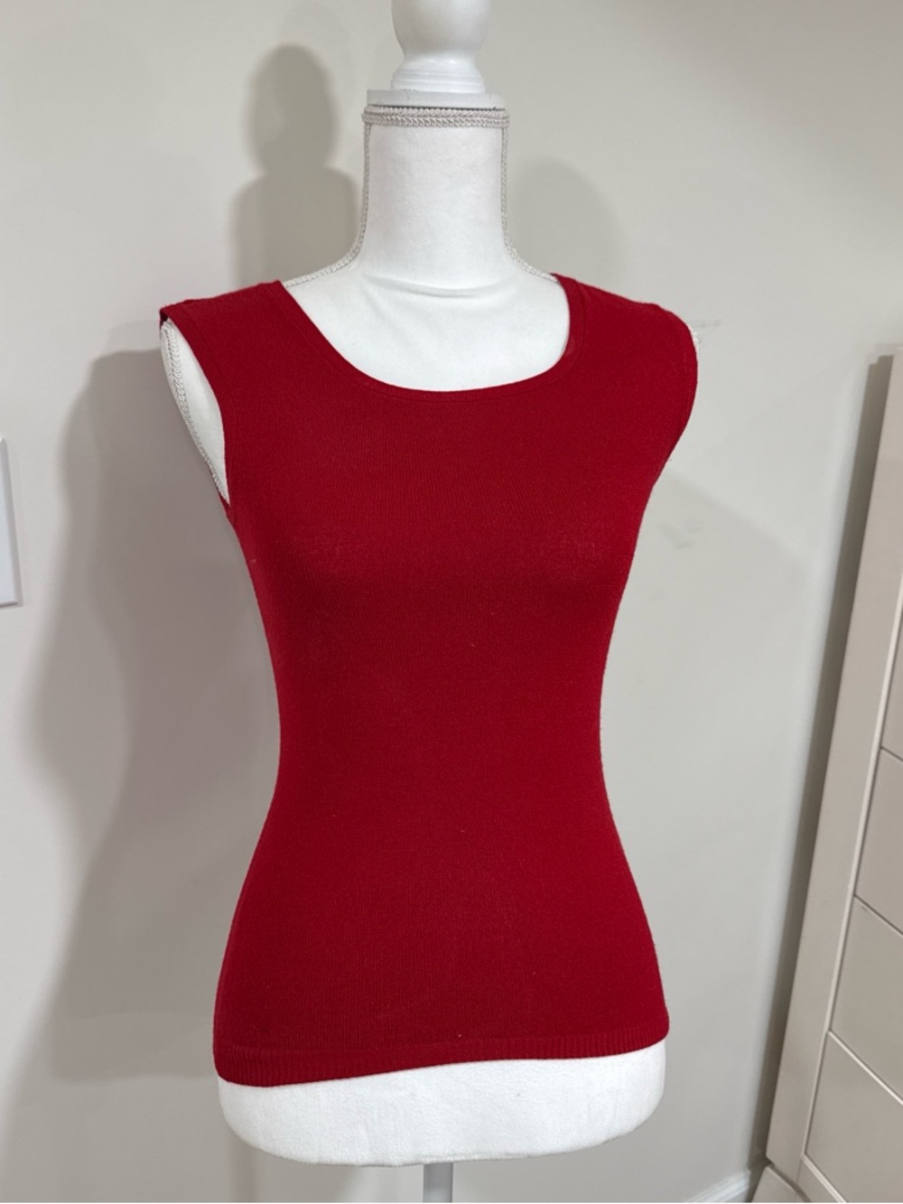 Express Fitted Red Scoop Neck Tank